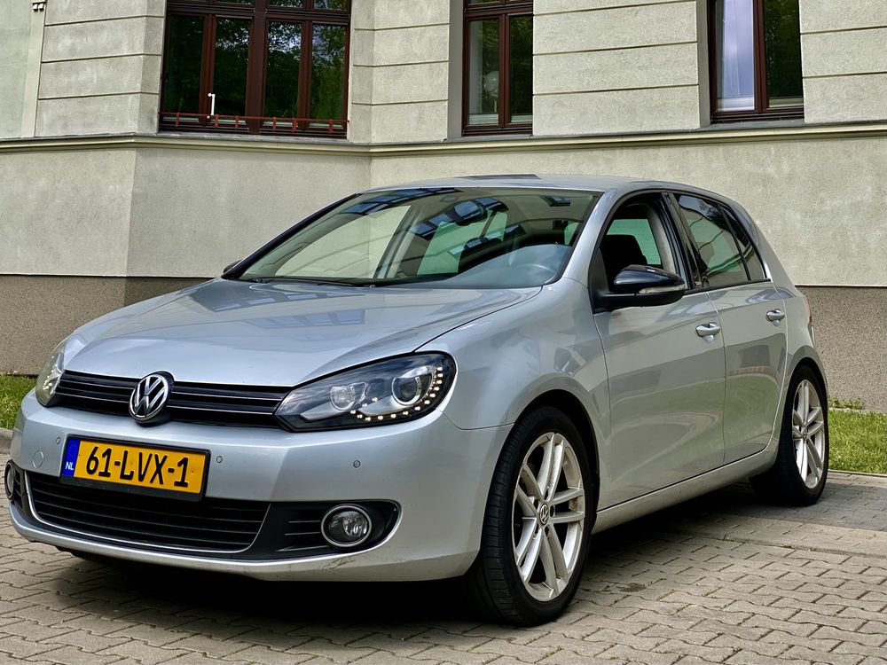 Golf VI 2.0 140 KM* Common Rail * HighLine* Ledy * Xenon * Czujniki *