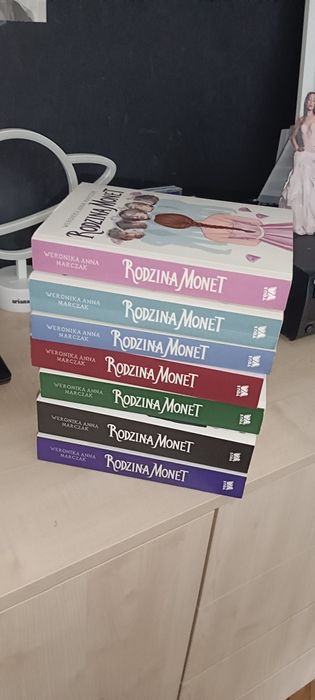 Rodzina monet 7 sztuk całą seria książka