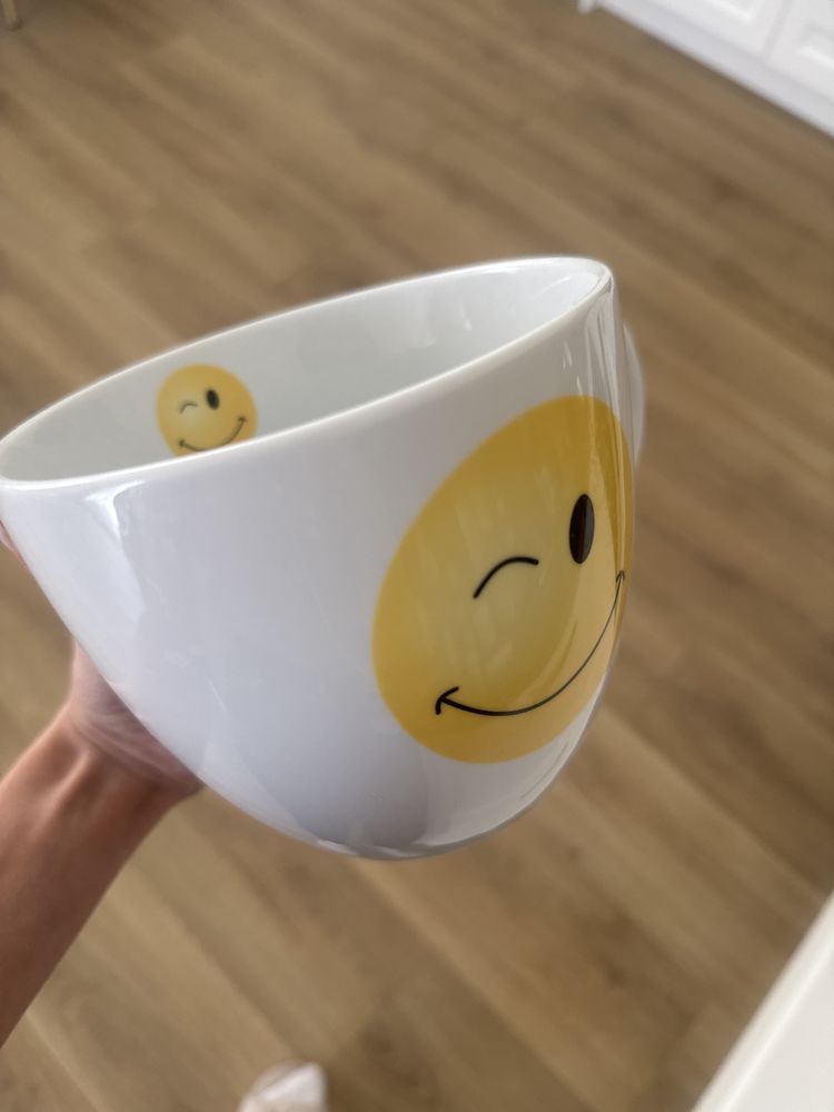 Wielki kubek pojemność 1 litr !