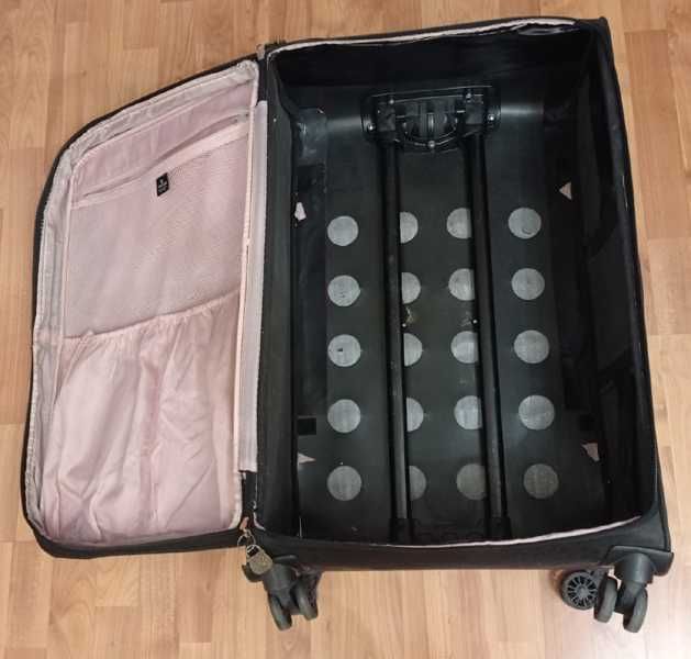 DUŻA pojemna walizka TRACKER XL na kołach 78x46x33 cm