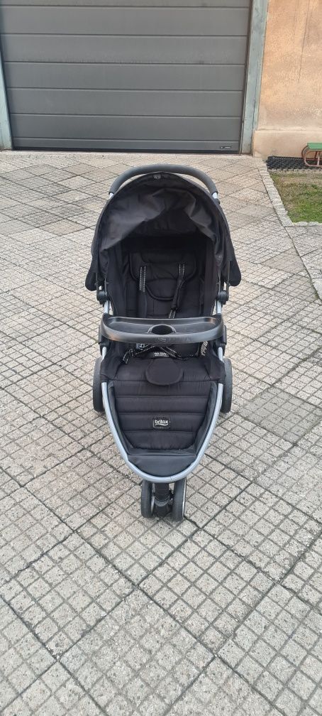 Sprzedam wózek spacerowy britax