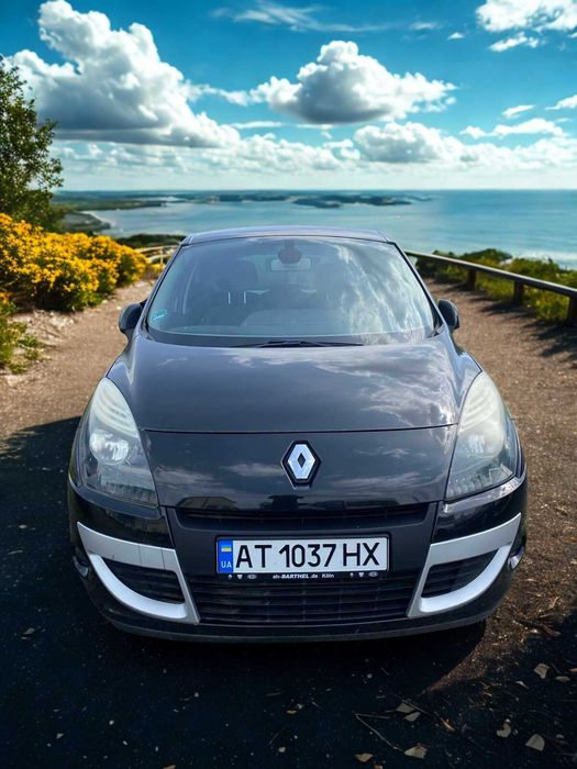 Оренда авто  Renault Scénic 1.4 TCe  – бензин, універсал