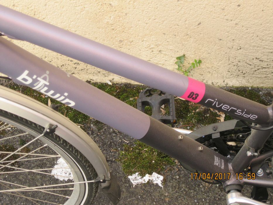 Bicicleta híbrida Riverside (VTC) 8 velocidades