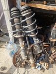Стійка амортизатор пружина MB Vito 639 цапфа