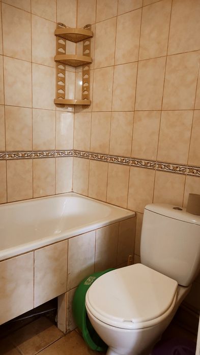 Сдам посут 1к кв . Закрытый двор.Есть зона барбекю. Свободна