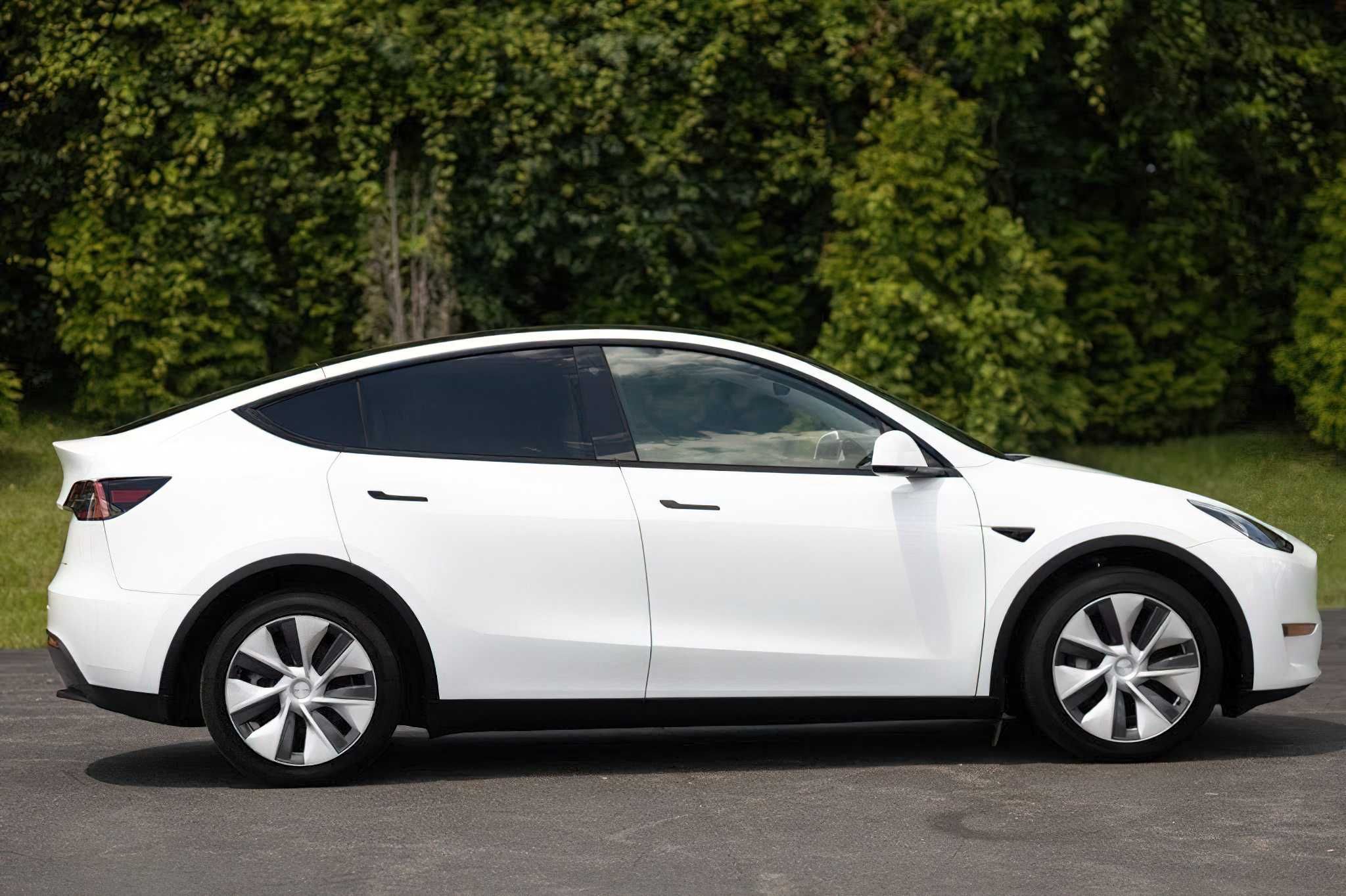 Tesla Model Y Long Range 2022