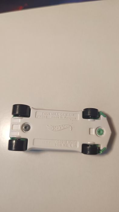 Hot weels samochdzik