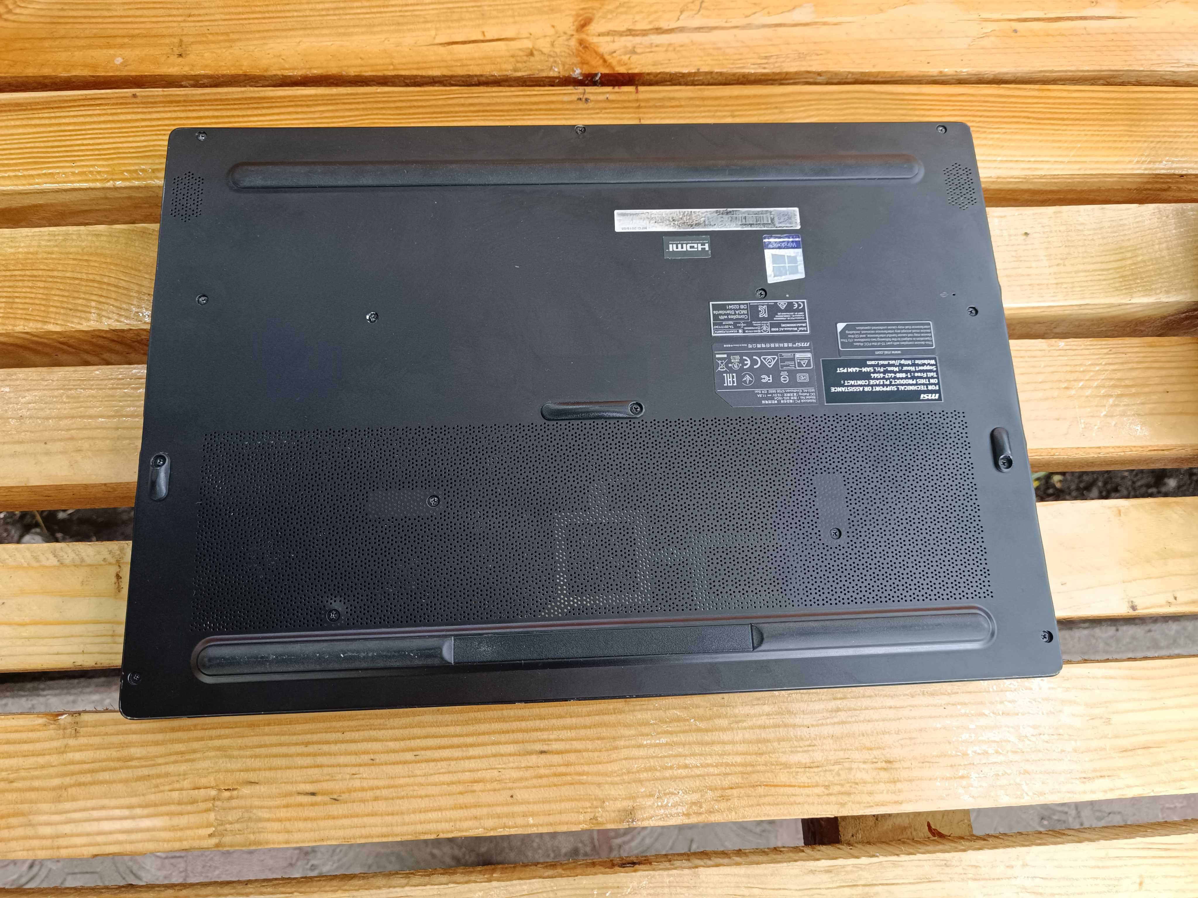 6 ядер, Ігровий ноутбук MSI (i7 9750H/16gb/512 ssd m2/RTX 3000 6GB)
