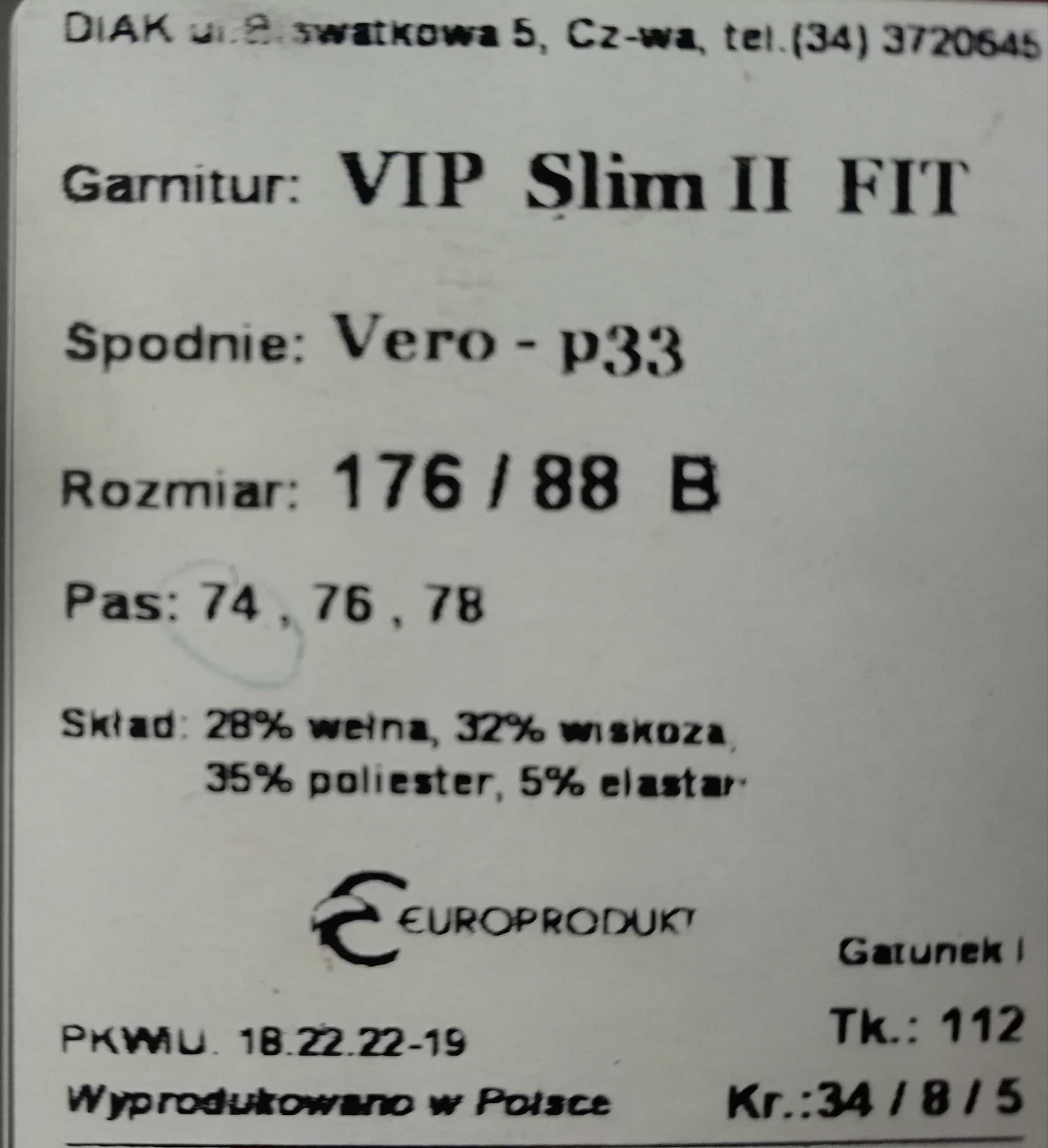 Garnitur w bardzo dobrym stanie wygląda jak nowy