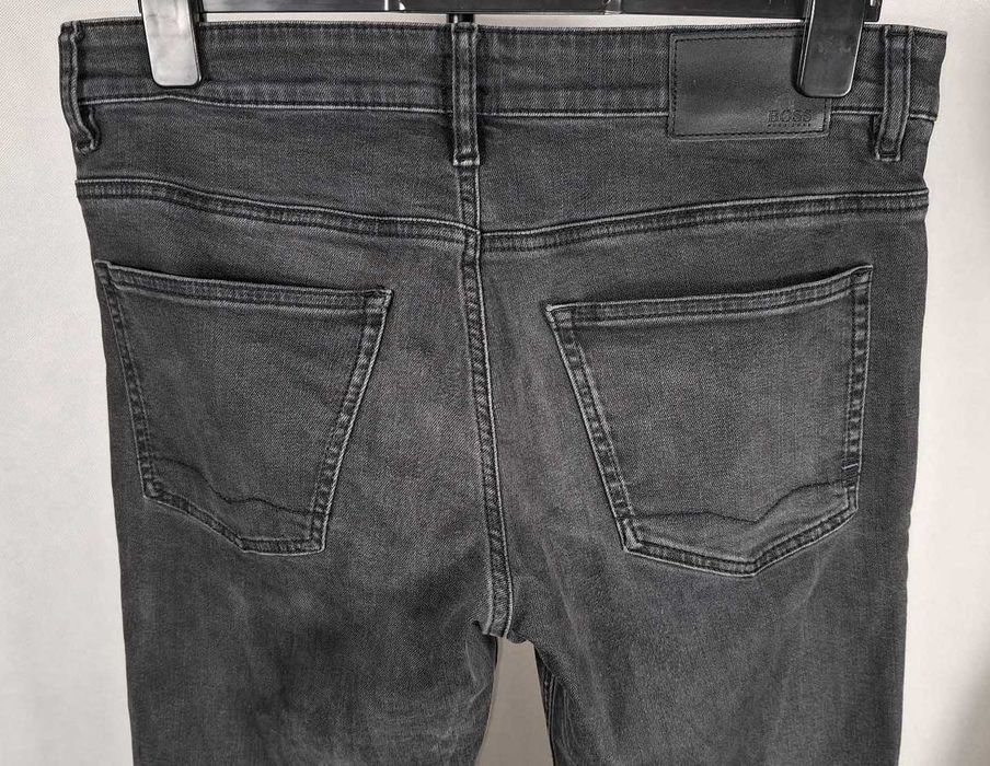 HUGO BOSS Jeans Delaware Spodnie Męskie 32/32 Oryginalne Super Stan