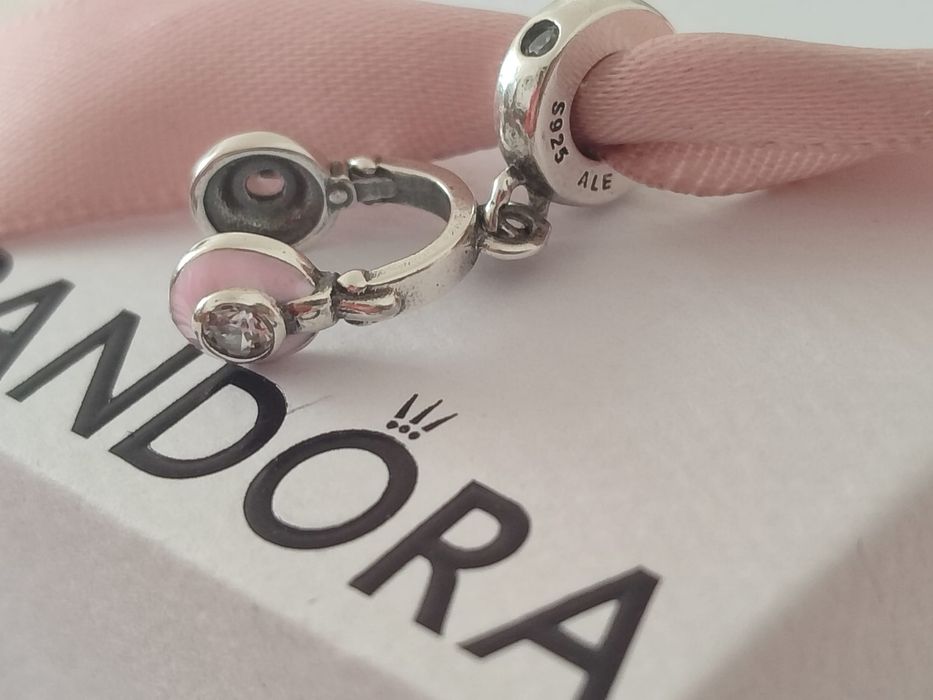 Zawieszka charms Pandora Nowa WYSYLAM W PUDELKU
