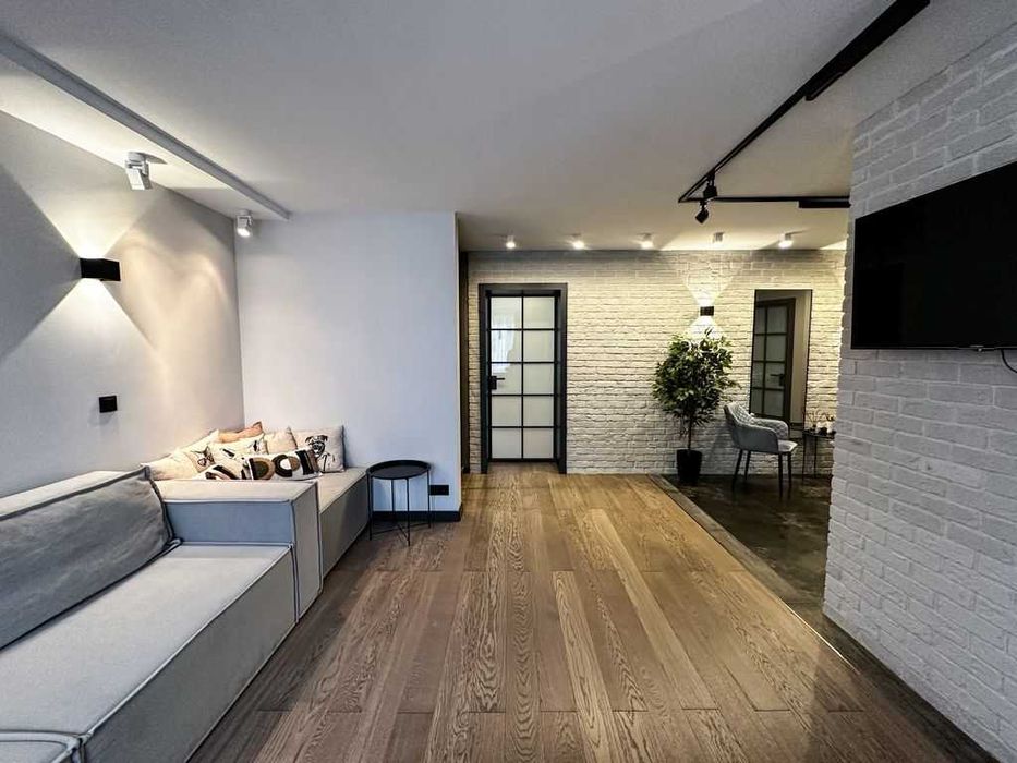 Авторський ЛЮКС на Університетській.Центр.Квартира Посуточно, подобово