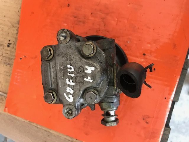 Bomba de direçao assistida vw golf IV 1.4