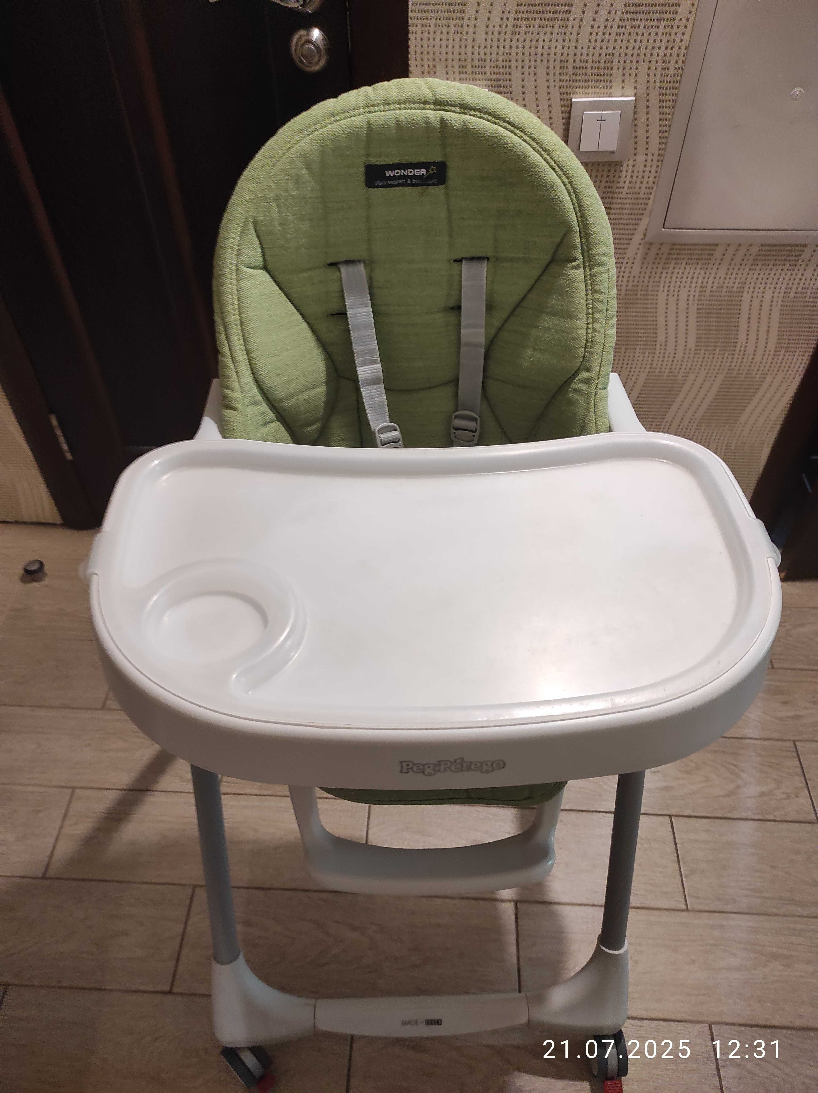 Cтільчик для годування Peg Perego Prima Pappa Follow Me