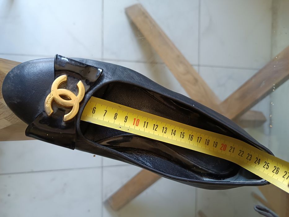 Балетки з логотипом chanel