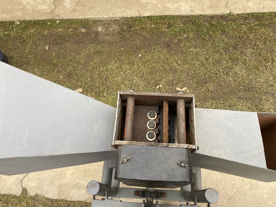 Продам гілкоруб для мінітрактора