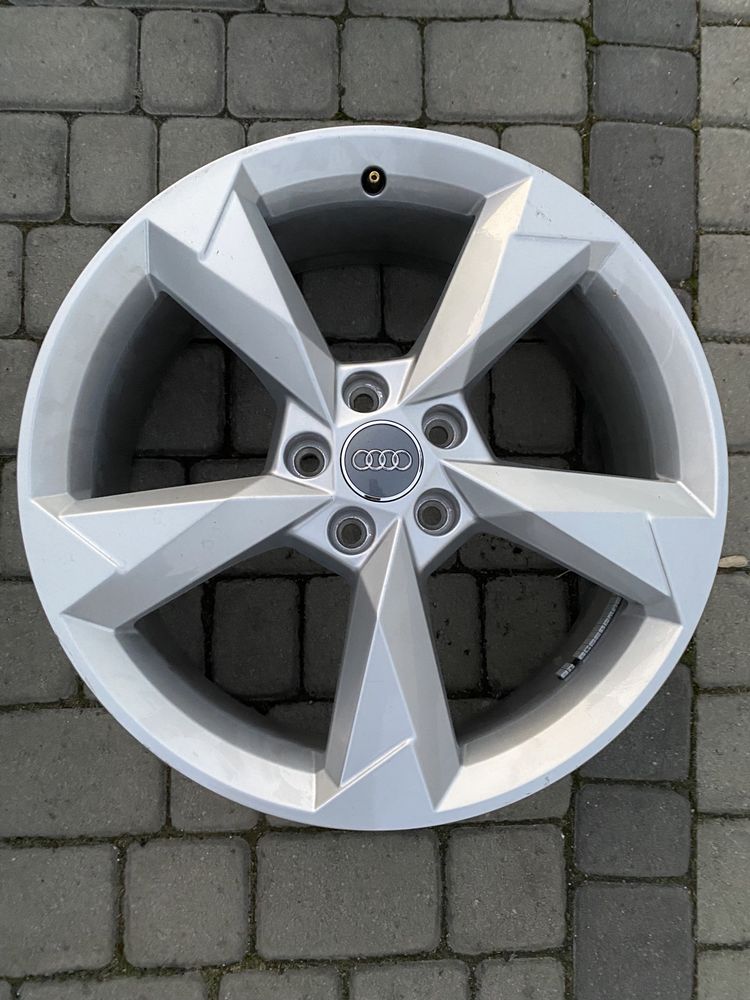 Alufelgi 5x112 19 cali Audi A4 A5 A6 A7 A8 TT RS4