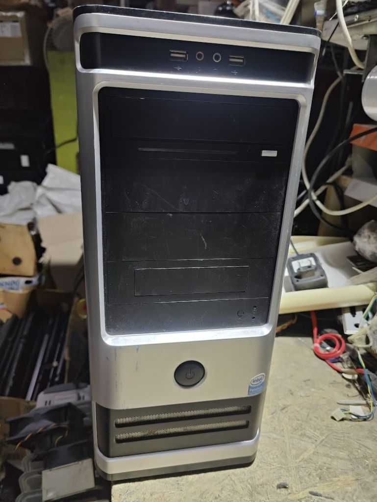 Брендовый корпус Asus Vento A8 Chassis ATX
