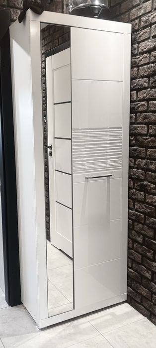 Słupek do salonu/ korzytarza