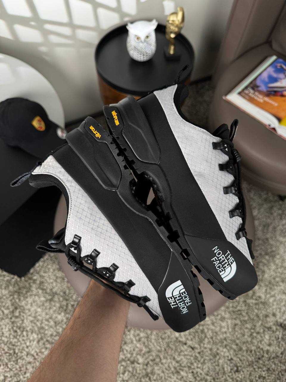 Кросівки The North Face Glenclyffe Low  чорні (41-45) чоловічі осінь