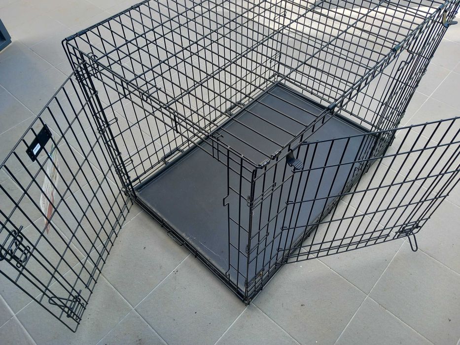 Caixa de transporte para cão