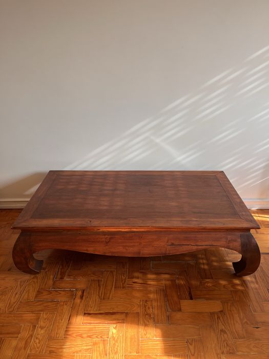 Mesa de centro de madeira