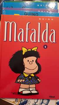 Colecao de Cinco (05) livros em Frances - Tirinhas de Mafalda.