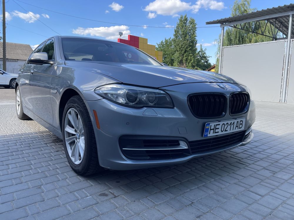 BMW 528i 2014 рік