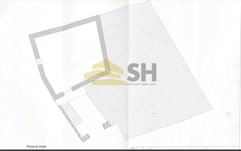 Moradia T3 p/recuperar | Gestaçô, Baião