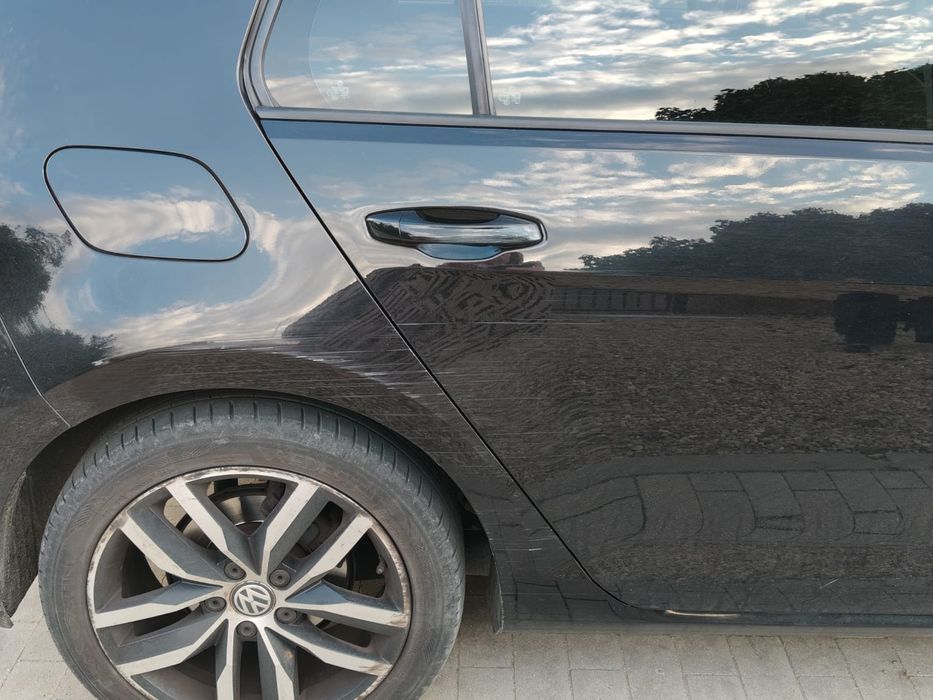 Volkswagen Golf VII 1.6 TDI 5D Hatchback