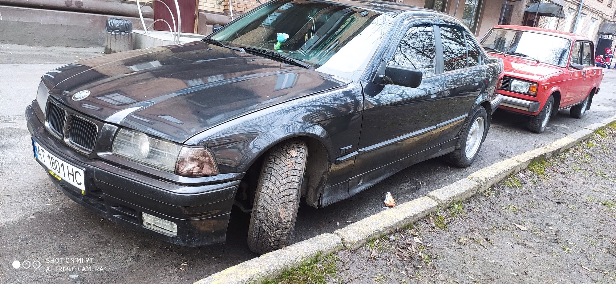 BMW 316i бензин 1.6