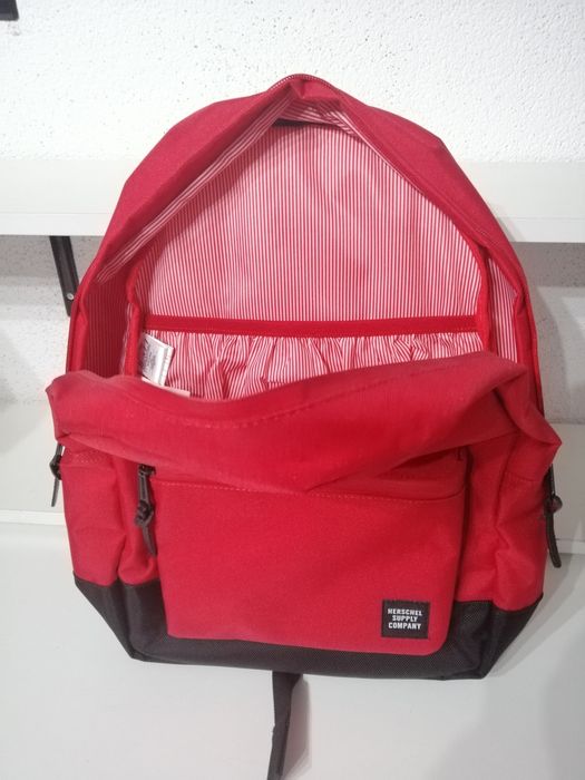 Nowy plecak Herschel Supply Co SETTLEMENT Aspect Red
