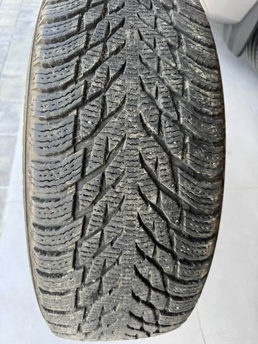шини 235/55 R19 Nokian Hakkapeliitta R3 зима 4 шт