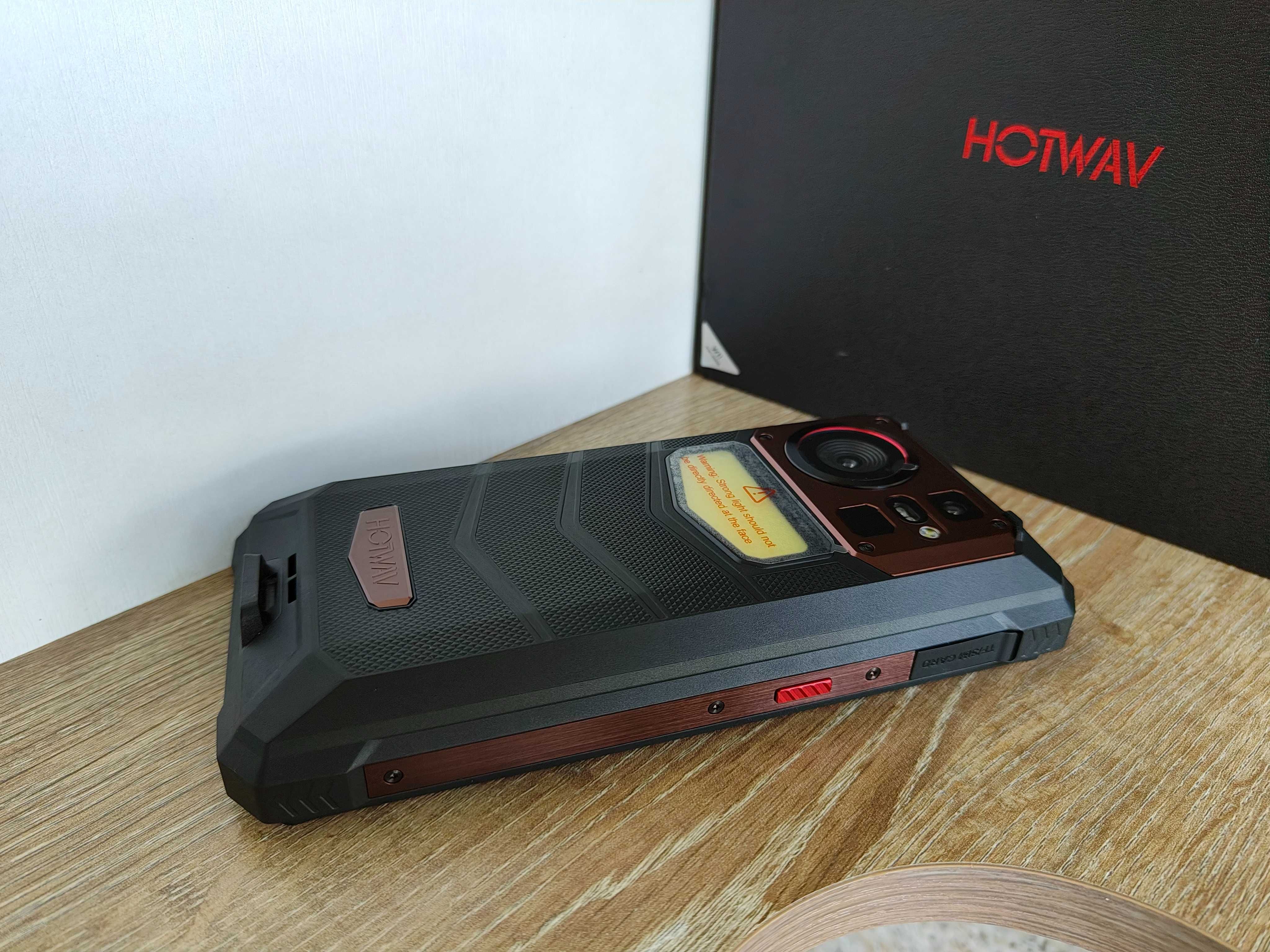 HOTWAV W11 6/256ГБ NFC, 6.6"IPS, 20800 мАг, 64+24мп, IP68/69K Смартфон