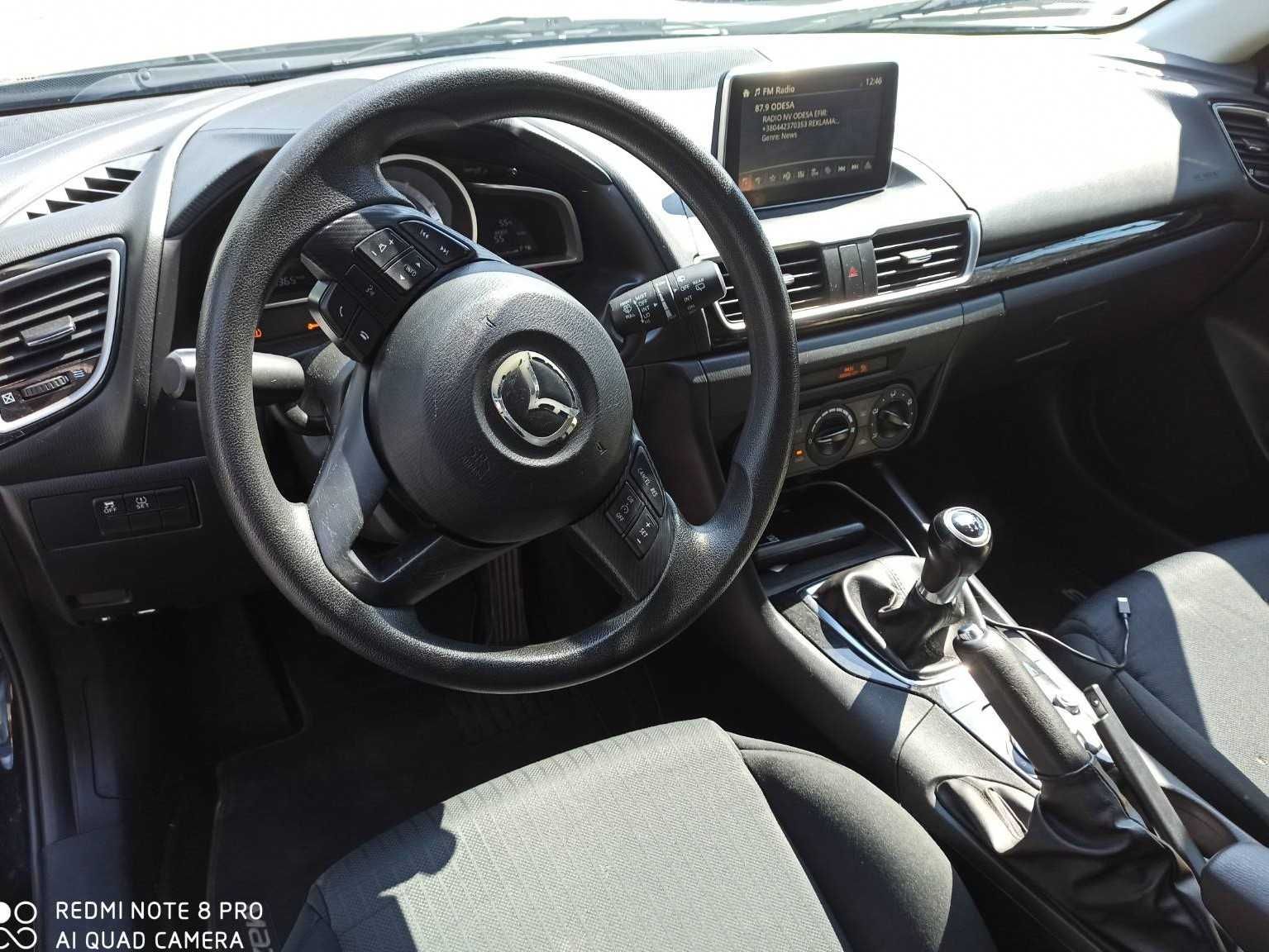 Mazda 3 2015 2,0L продам СРОЧНО