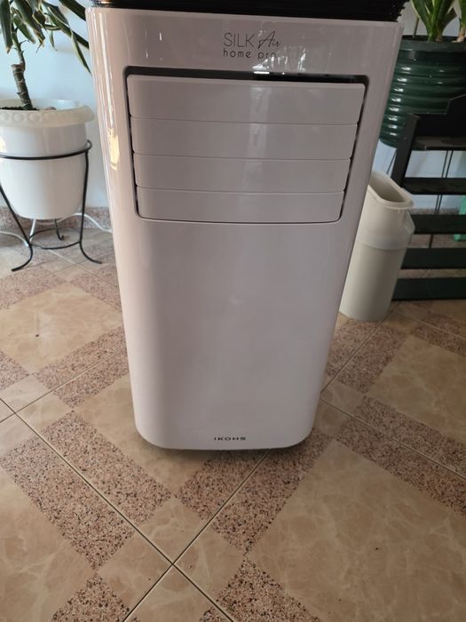 Hot and cold Silk Air pro