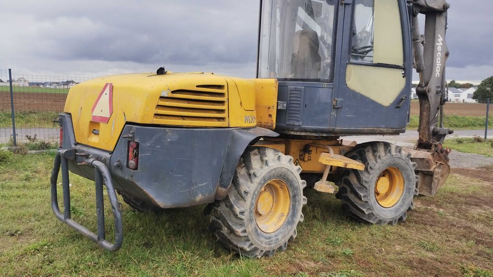Mecalac 12mxt 2002.