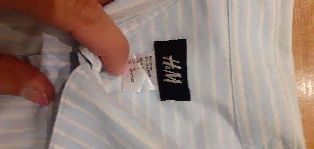 Koszula męska firmy H&M w kolorze niebieskim w białe paseczki