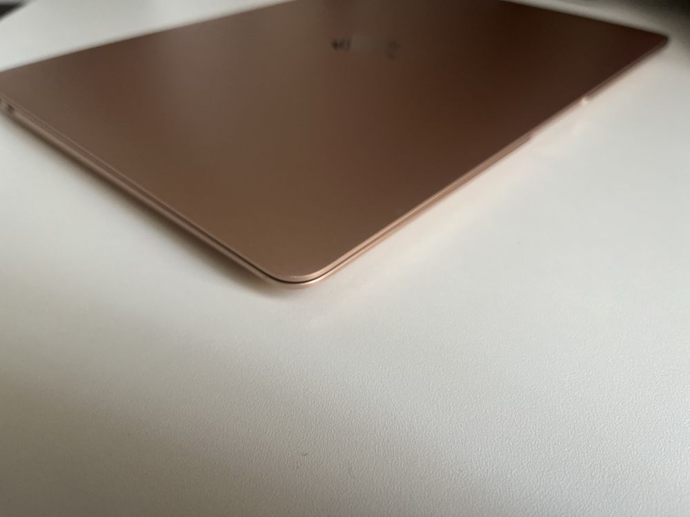 Macbook Air 13 retina 2018 i5 8gb 128gb Gold
