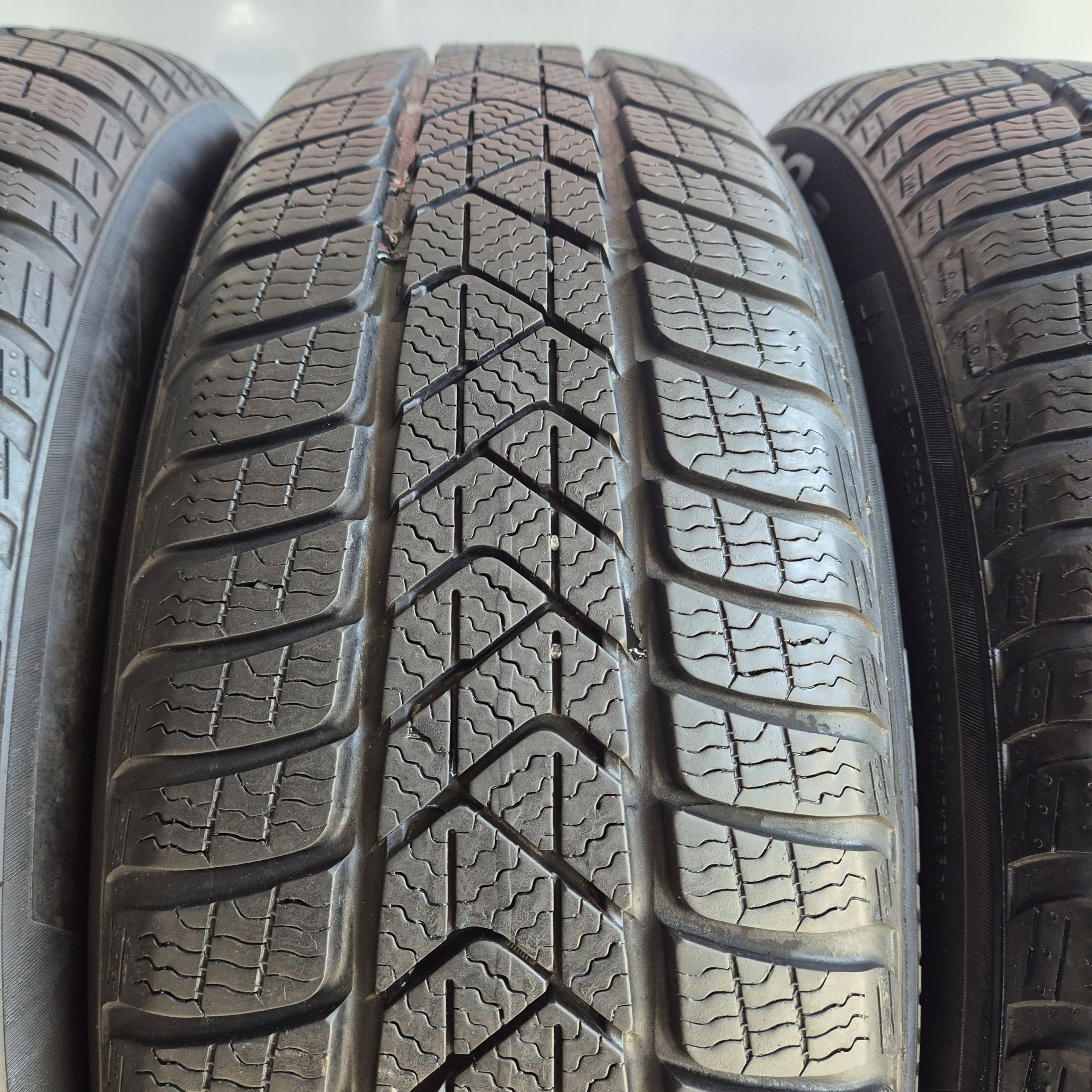 4x 205/60 R17 93H pirelli winter sottozero 3 7 7.5mm
