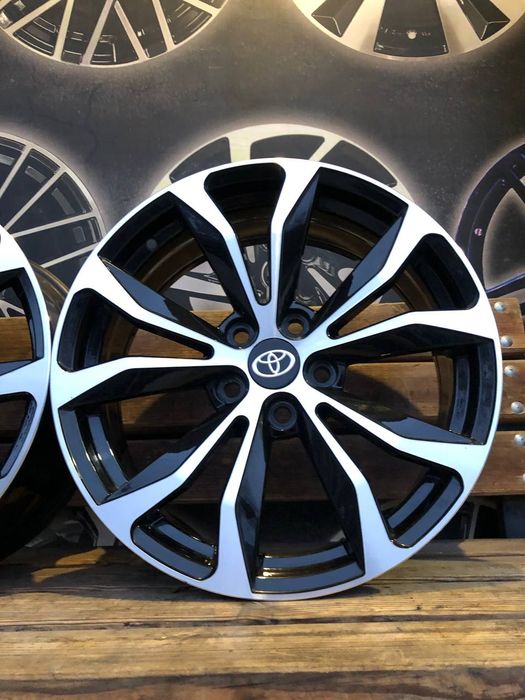 777 Легкосплавные диски R18 5/114.3 Toyota Rav4 Camry Corolla Lexus