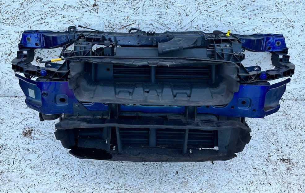 Ford Focus mk3 панель радіаторів радіатор телевізор шрот разборка