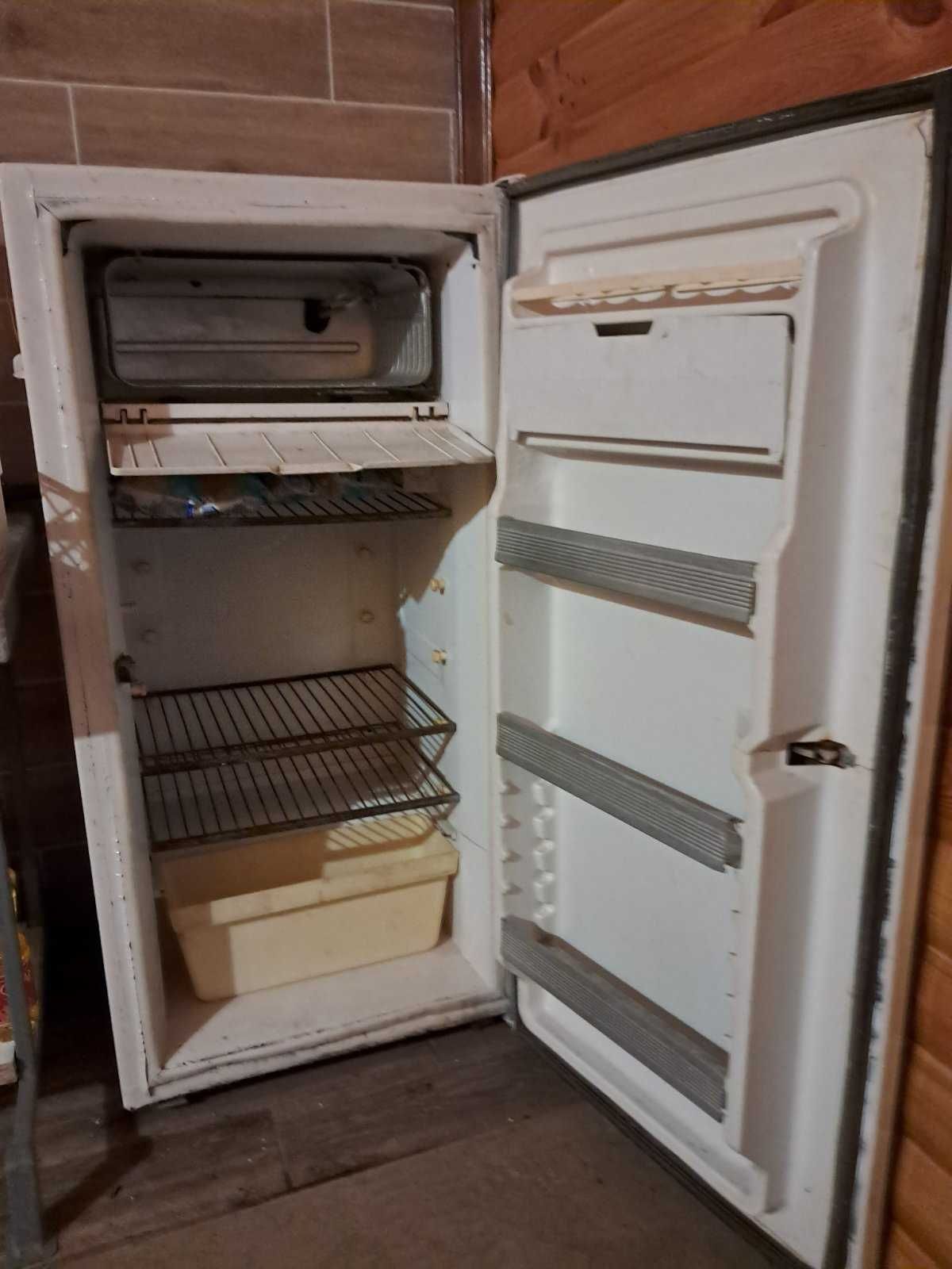 холодильник Дніпро-2