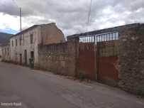 Casa com terreno para reconstrução, Lugar da Moita - Lousã