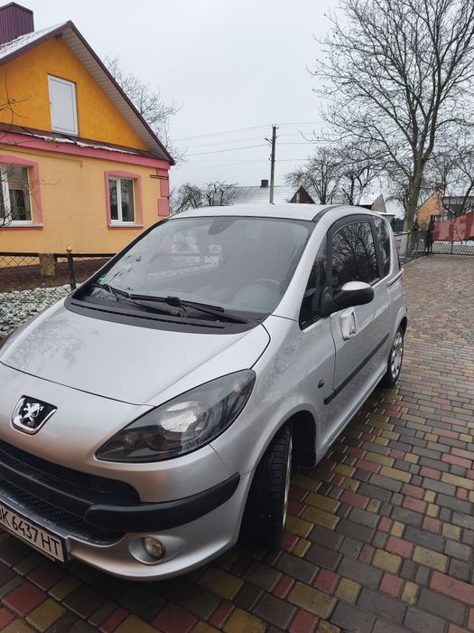 Пежо1007.2005рік