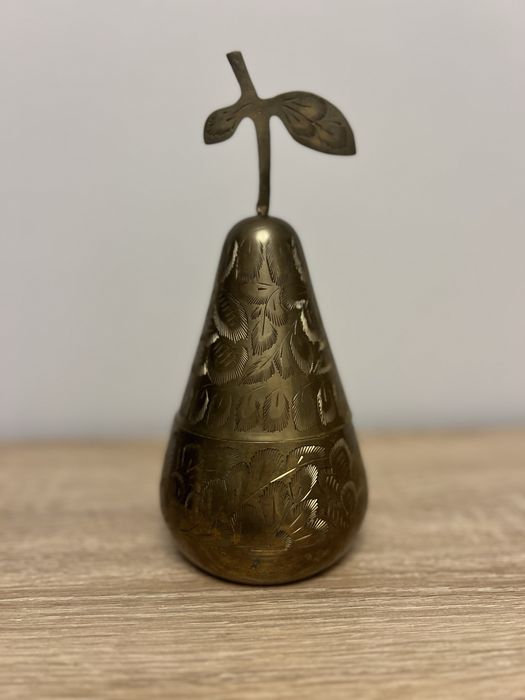 Cukiernica z mosiądzu w kształcie gruszki