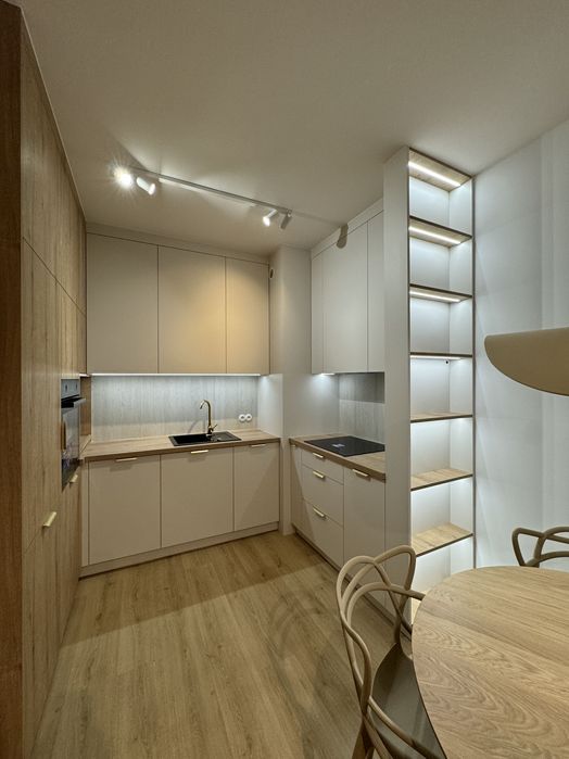 Nowoczesne mieszkanie z wanną na Pradze Południe w prestiżowym SOHO