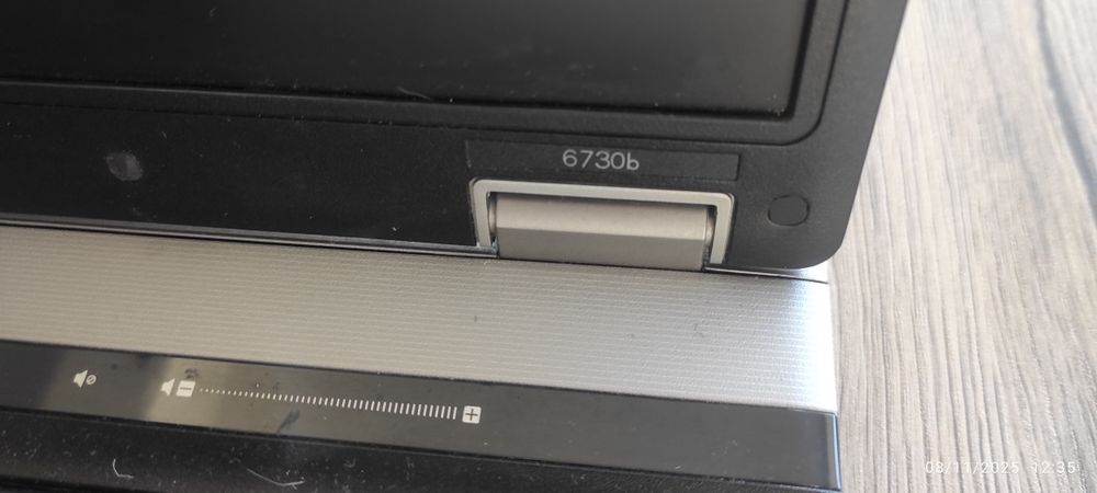 Computador  portátil hp 6730B