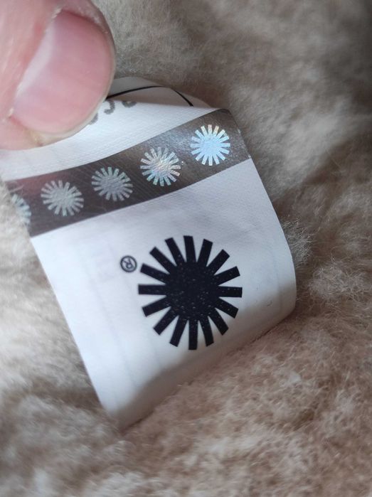 - UGG Classic Rebel Biker Short Boots - Śniegowce na platformie r.38