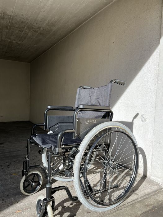 Cadeira de Rodas Orthia